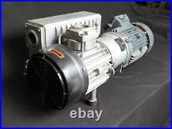 Busch R5 Vacuum Pump RA0040F503 UM100 0,1hPA 230/460VAC