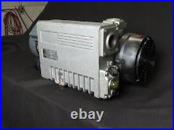 Busch R5 Vacuum Pump RA0040F503 UM100 0,1hPA 230/460VAC