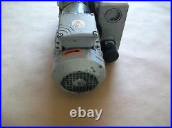 Busch R5 Vacuum Pump RA0040F503 UM100 0,1hPA 230/460VAC USED