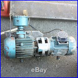 Busch Type 040-138 3 phase 20mbar vacuum pump Halter 1.1kW D190-613 811 motor