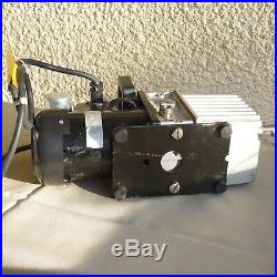 Edwards E2m-1.5 Two Stage Rotary Vane Vacuum Pump