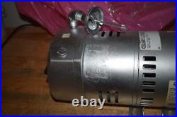 GAST 1423-101Q-G625 Rotary Vane Vacuum Pump