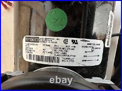 GAST 1/2 HP Rocking Piston Oil-less Vacuum/Compression Pump (71R555-P319-D402X)