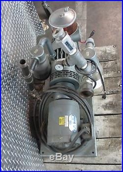 GAST 5565-V4-R ROTARY VANE VACUUM PUMP With DOERR LR-22135 3HP 1740 RPM 60HZ MOTOR
