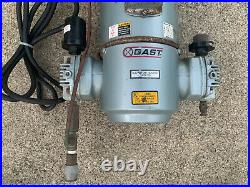 GAST 5LCA-22-M500X 3/4 HP Piston Air Compressor Vacuum Pump 115/230 Volts USED