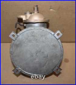 G & G 1920's Vacuum Pump & Gas Tank