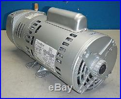 Gast 10 CFM 3/4 Hp Rotary Vane Vacuum Pump Model 1023-101Q