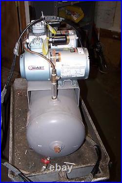 Gast 1/4 HP Dual Head Oil-less Piston Vacuum Pump Compressor 2hah-24-m200x