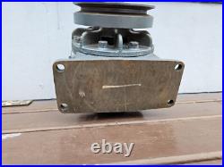 Gast Manufacturing Corp. 1550-P132D Rotary Vane Vacuum Pump NOS Gast Manufacturing Corp. 1550-P132D Rotary Vane Vacuum Pump NOS