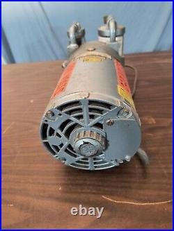 Gast Model 0522-V3 Rotary Vane Vacuum Pump (240v)