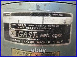 Gast Rotary Valve Lubricated Vacuum Pump 0322-V37-G8D 1/6HP 1Ph 115V 60Hz Used