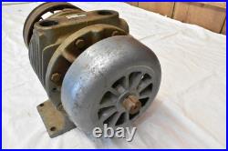 Gast Rotary Vane Vacuum Pump 3040-v128
