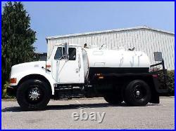 International 4700 Vacuum Porta Potty John Septic Tank Pump Pumper Truck