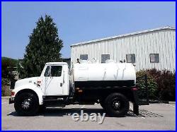 International 4700 Vacuum Porta Potty John Septic Tank Pump Pumper Truck