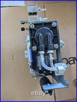 Iwaki Vacuum Pump APN-110KVX-1-27 100V Vacuum Assy