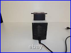 KNF Laboport Neuberger UN820 FTP Laboratory Vacuum Pump (YRP74)