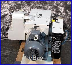 LEYBOLD TRIVAC D65 (BCS) PFPE VACUUM PUMP With CHEM & EXHAUST FILTERS
