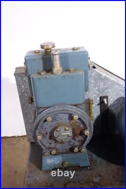 Large Welch DuoSeal Vacuum Pump Excellent