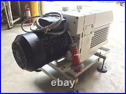 Leybold D65B Trivac Oerlikon Vacuum Pump Tested and Fully Functionl 15 microns
