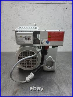 Leybold Sogevac SV40BI Single Phase Rotary Vane Vacuum Pump 100-240 Vac 1.5kW