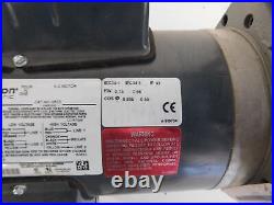 Leybold Trivac D16b 2 Stage Rotary Vane Vacuum Pump (lxj17)