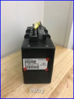 Mercedes W220 S500 S430 CL 00-06 Lock Unlock Vacuum Pump 2208000848