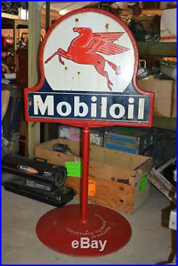 Pegasus Mobiloil Socony-Vacuum Porcelain gas pump station Lolipop sign Vtg