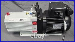 Pfeiffer 5.3 CFM Model DUO 11 P/N PK D59 521 C Vacuum Pump 220v