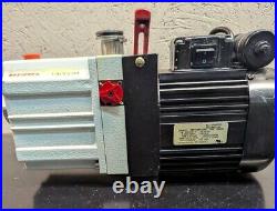 Pfeiffer DUO 2.5 PK D41 056 C Vacuum Pump 220V Version