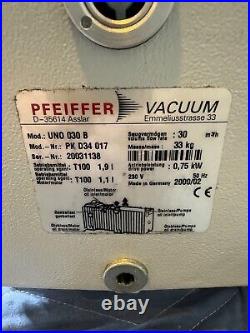 Pfeiffer D-35614 Asslar Vacuum Emmeliusstrasse 33 Model UN0 030 B Vacuum Pump