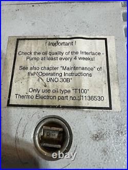 Pfeiffer D-35614 Asslar Vacuum Emmeliusstrasse 33 Model UN0 030 B Vacuum Pump