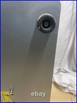 QIAGEN VS04 VACUUM PUMP see picutres and video