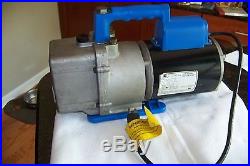 SPX ROBINAIR Cooltech High Performance Vacuum Pump Model 15600 2 Stage 6 CFM