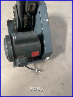 Sargent-Welch 1405 Duo-Seal Vacuum Pump