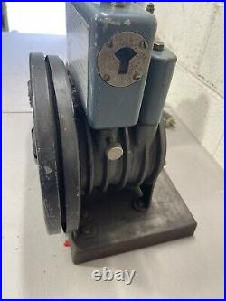 Sargent-Welch Duo-Seal Vacuum Pump, Runs Smoothly Will Need New Belt