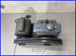 Sargent-Welch Duo-Seal Vacuum Pump, Runs Smoothly Will Need New Belt