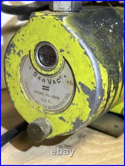 Sargent Welch Scientific Sarvac Mo. 8804 Vacuum Pump ALL STEEL WORKING + SUCTION