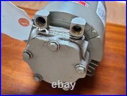 THOMAS Compressor / Vacuum Pump Model TA-0015-V (TA-0015v) 1/8HP NEEDS VALVE