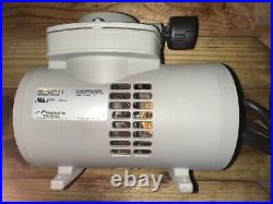 Thomas 915CA18 ACompressor Vacuum Pump 115V 60HZ 2.9A / TESTED