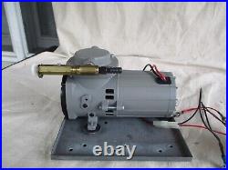 Thomas Diaphragm 107CDC20 Vacuum Pump (12V) works