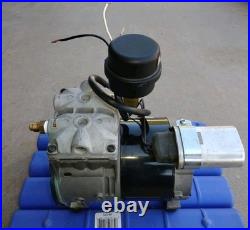Thomas/South Tek 688CE44 115V Piston Air Compressor/Vacuum Pump 1/3HP 100PSI
