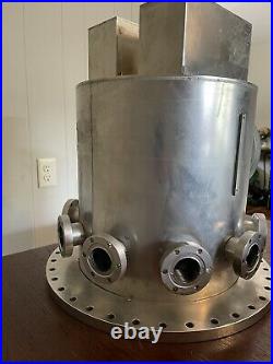 UHV Vacuum Chamber Bell Jar with In-built Ion Pumps