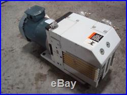 USED Leybold D16BCS Trivac Dual Stage Rotary Vane Vacuum Pump
