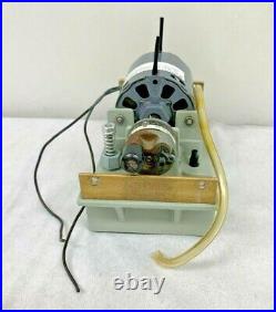 Vacuum pump Gast 0333-108 with Universal Electric 3000 RPM 700 Watt
