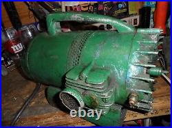 Vintage Vacuum Pump Works. Unknown Brand and Model. 36 lbs