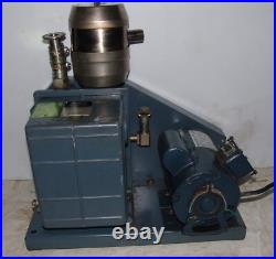 Welch 1402 Duoseal vacuum pump
