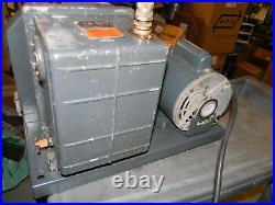 Welch Duo-Seal Vacuum Pump Model 1402