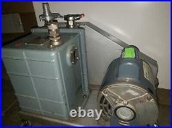 Welch Duo-Seal Vacuum Pump Model 1402 Tested- Good working order 115v