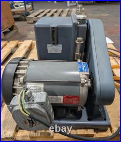Welch Duoseal Vacuum Pump. 5 HP 115/208-230v 1725 RPM 1402