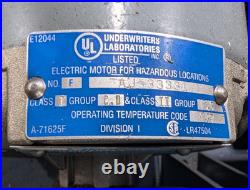 Welch Duoseal Vacuum Pump. 5 HP 115/208-230v 1725 RPM 1402